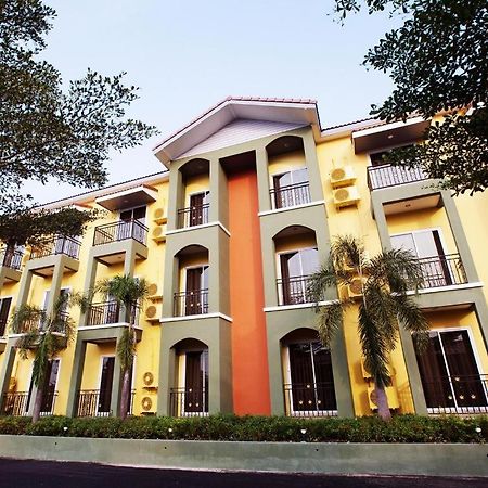 B2 Buriram Boutique And Budget Hotel Eksteriør bilde